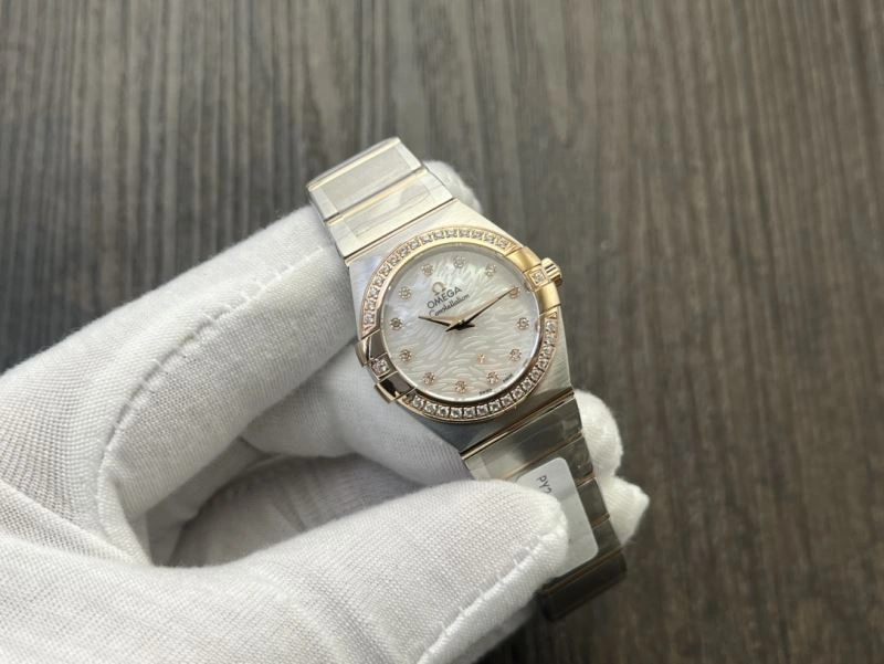 FlexibleFit OMEGA Watches 190395