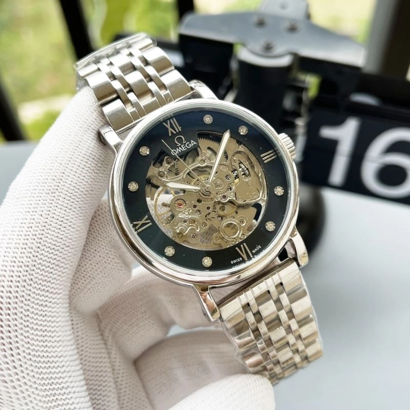 OMEGA Watches SmoothTexture 191635