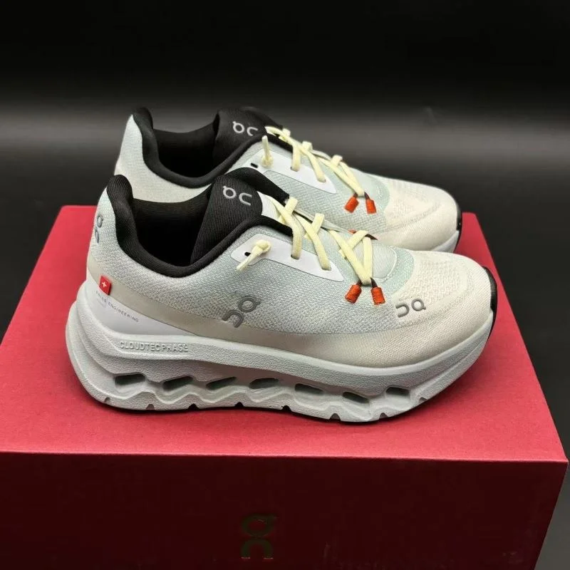 ON SHOES WellDesigned 29182