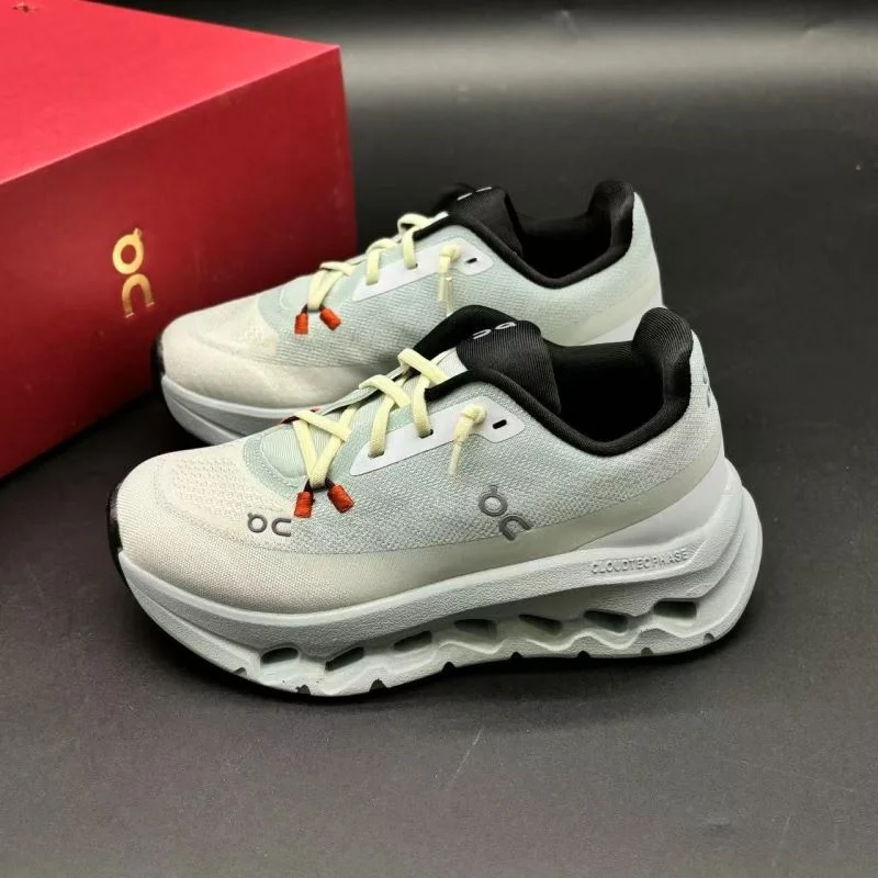 ON SHOES WellDesigned 29182
