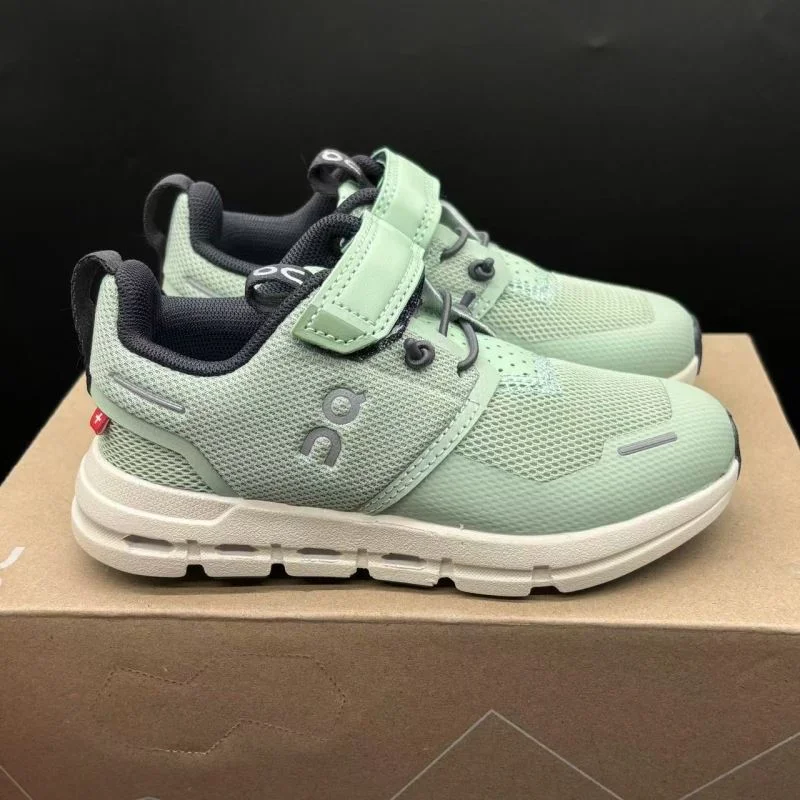 ON SHOES StreetReady 29175