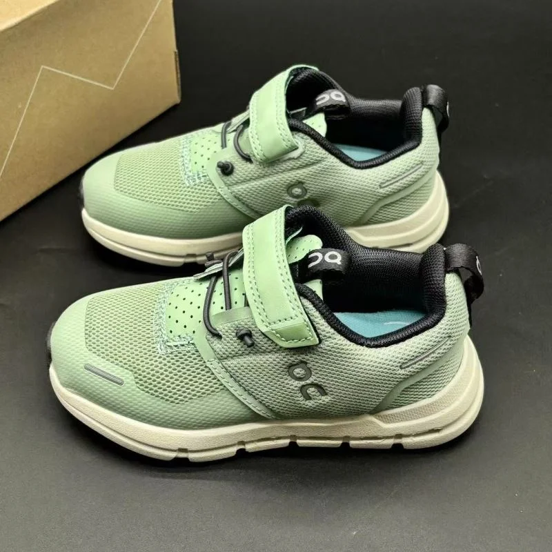 ON SHOES StreetReady 29175