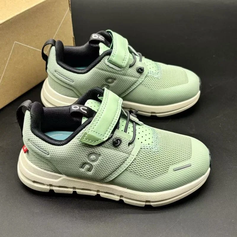 ON SHOES StreetReady 29175