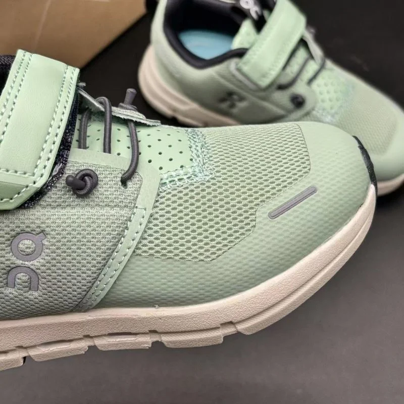 ON SHOES StreetReady 29175