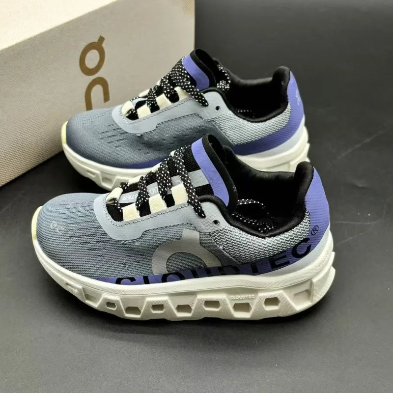 ON SHOES Contemporary 29164