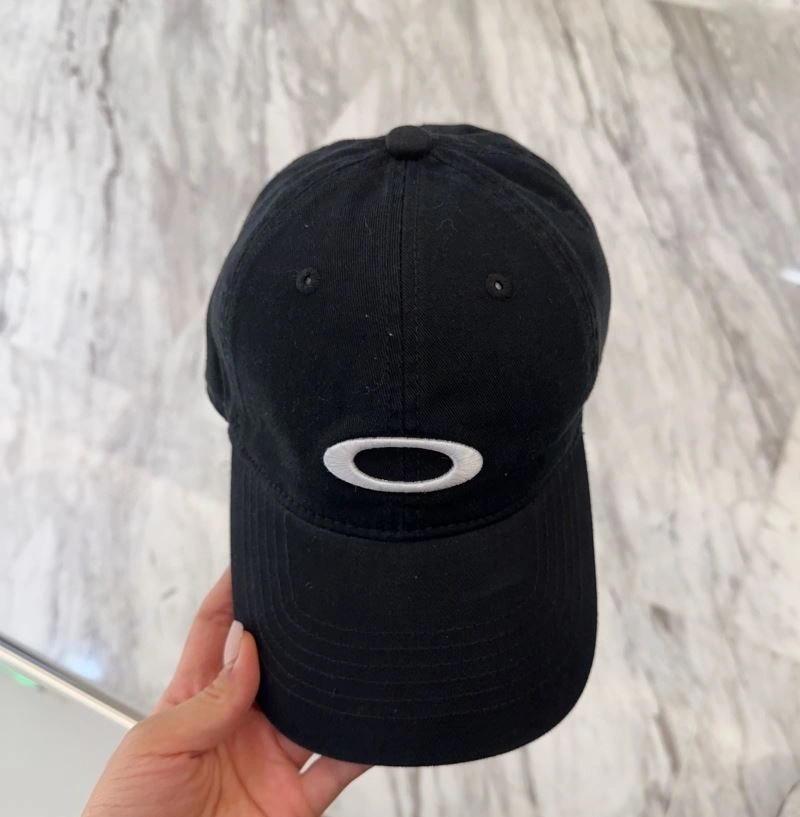 Vibrant Oakley Caps 257299