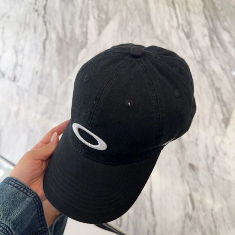 Vibrant Oakley Caps 257299