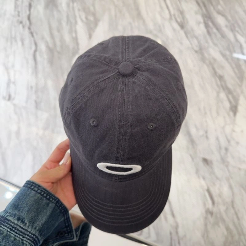 Youthful Oakley Caps 257298