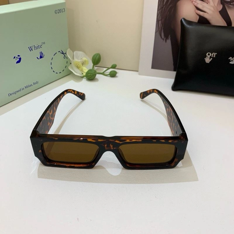 ModernLook Off White Sunglasses 281769