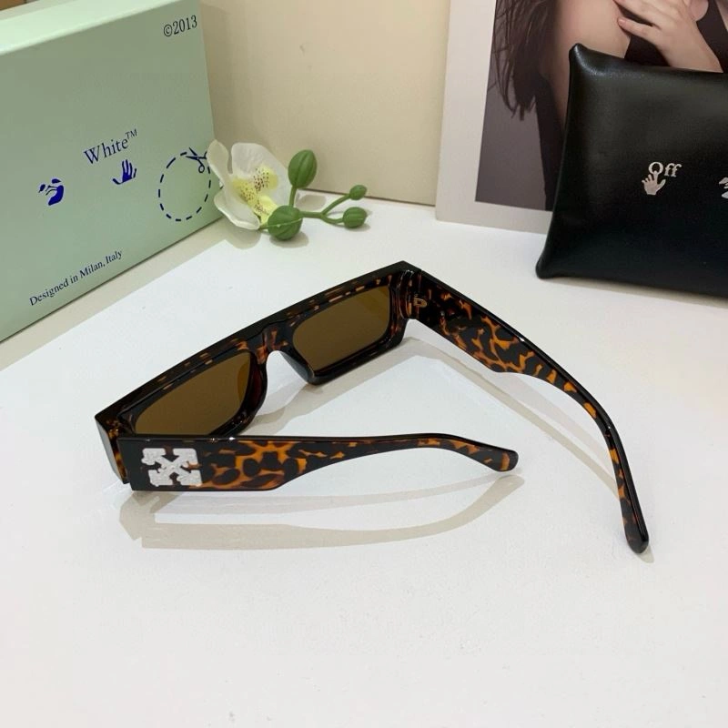 ModernLook Off White Sunglasses 281769