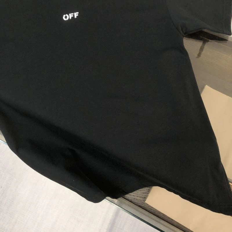 Neat Off White T-Shirts 146737