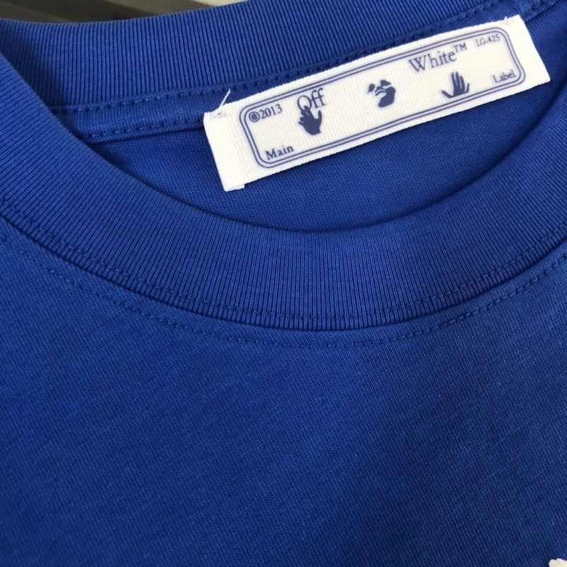 Seasonal Off White T-Shirts 146744