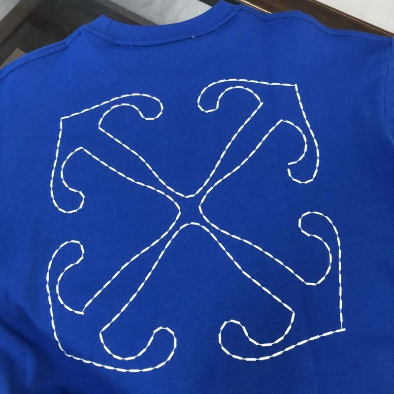 Seasonal Off White T-Shirts 146744