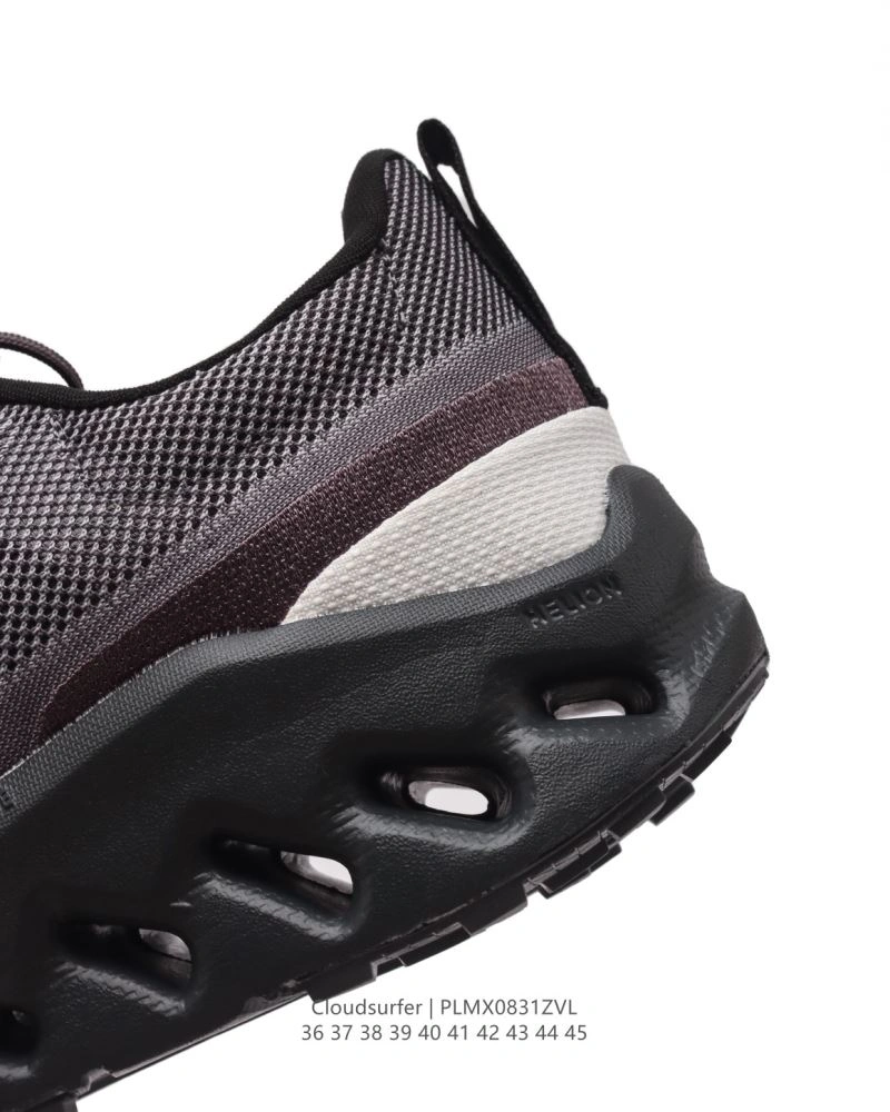 On Running Shoes WellDesigned 3092