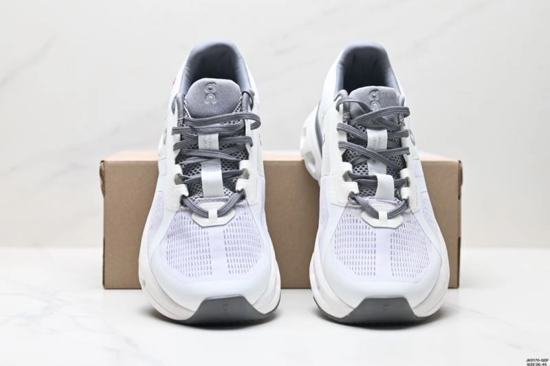 On Running Shoes EasyMatch 3072