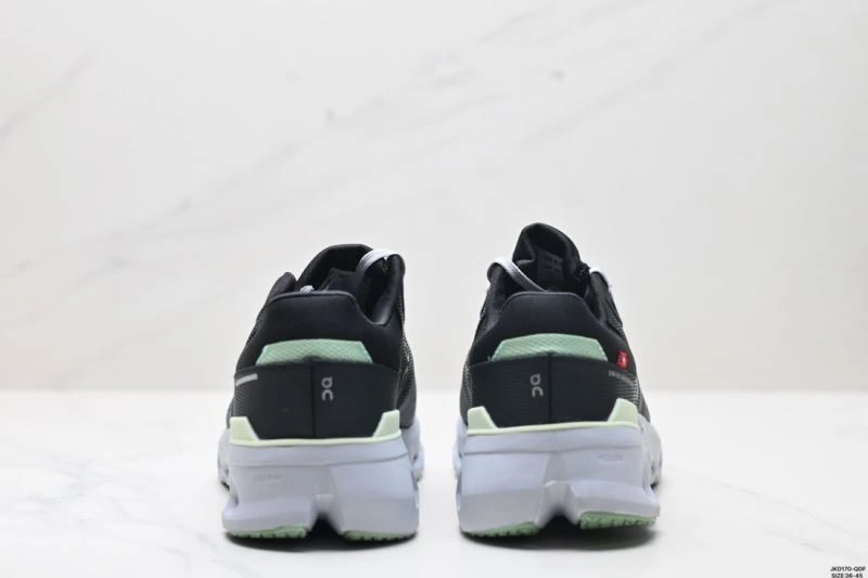 On Running Shoes Snug 3069