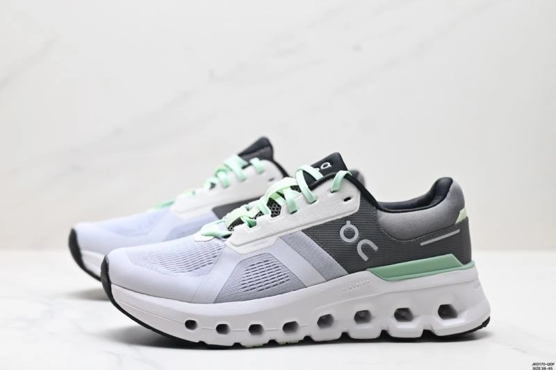 On Running Shoes TravelReady 3056