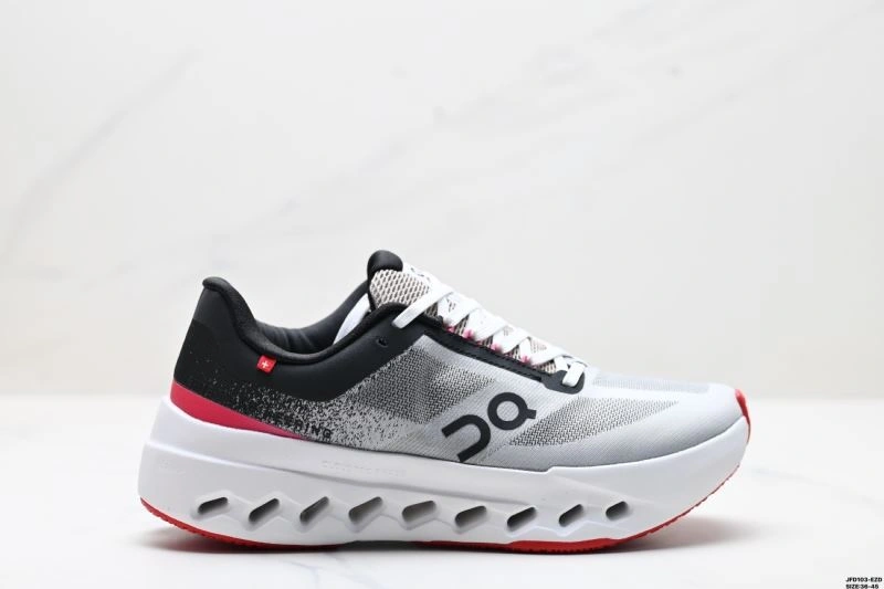 On Running Shoes Efficient 3070