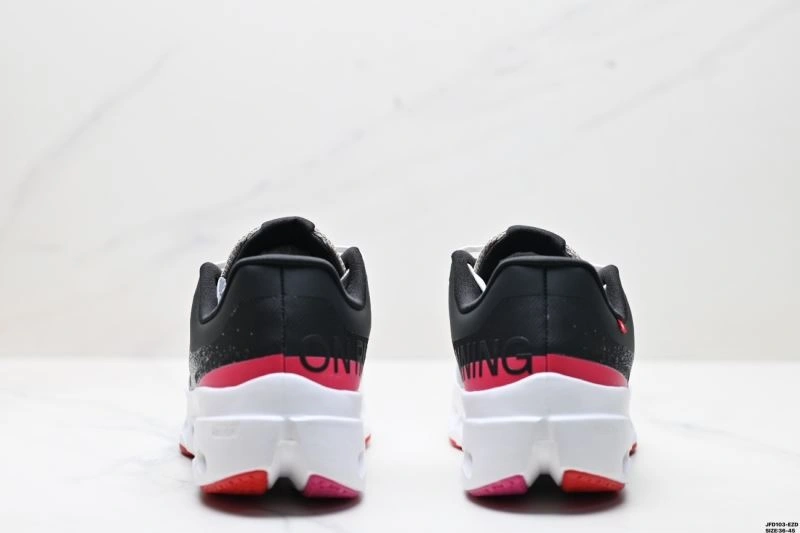 On Running Shoes Efficient 3070