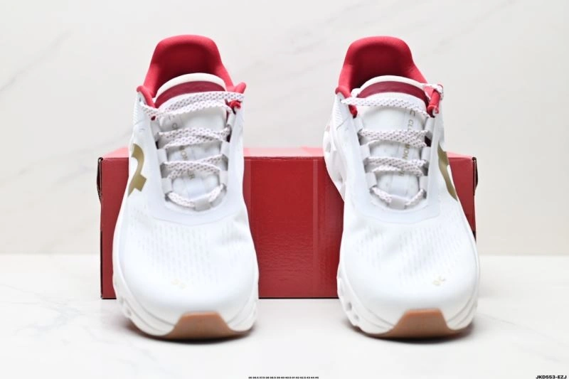 Attractive On Running Shoes 3055