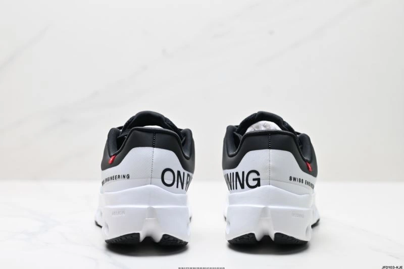 Seasonal On Running Shoes 3050