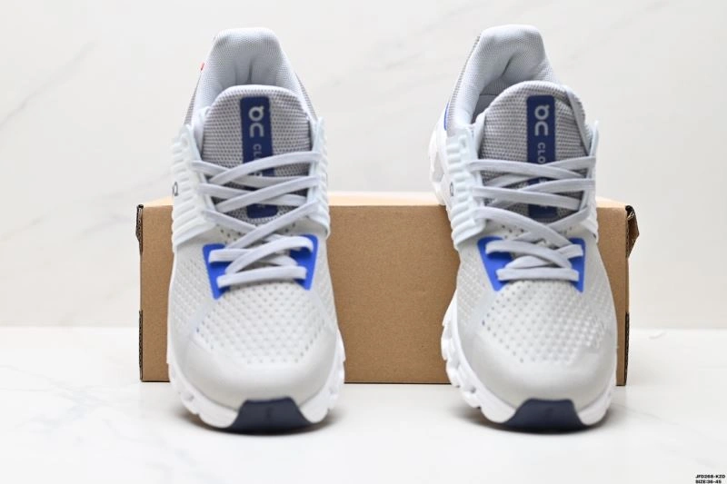 On Running Shoes TimelessDesign 3042