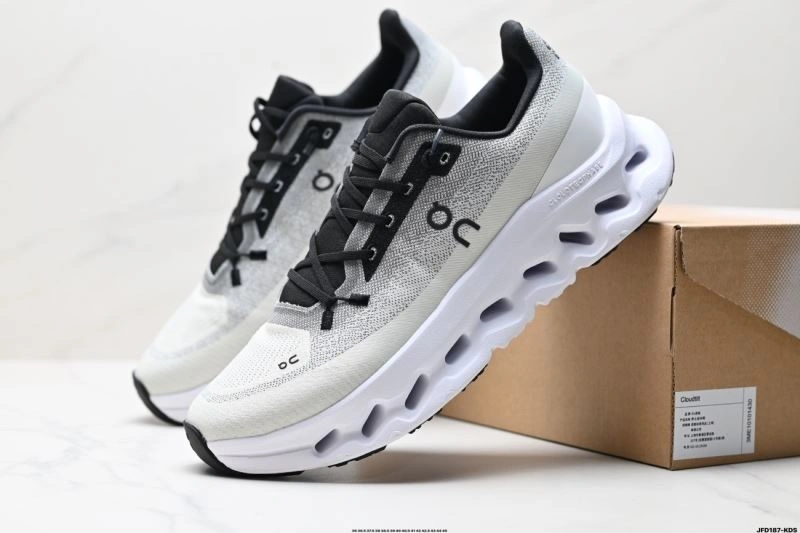 Trendy On Running Shoes 3040