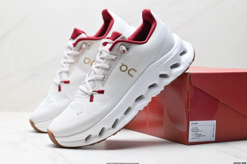 On Running Shoes Attractive 3025