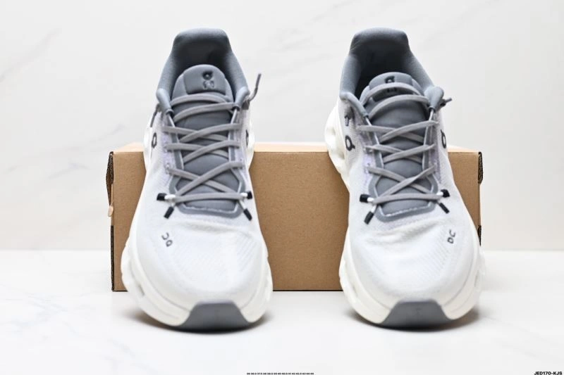 On Running Shoes ZeroBulk 2040