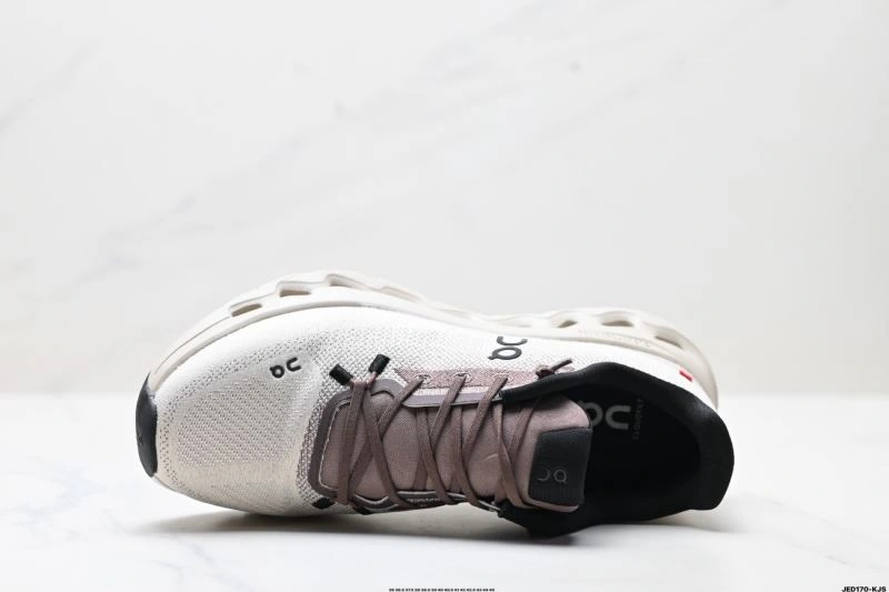 Attractive On Running Shoes 2026
