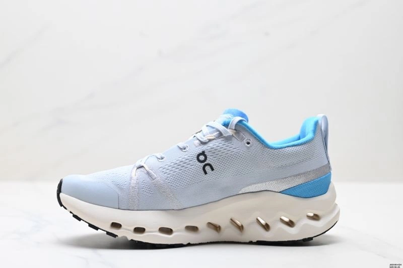 On Running Shoes WrinkleFree 2000