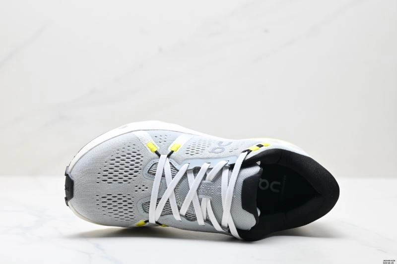 On Running Shoes Snug 1988