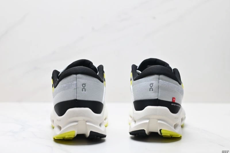 On Running Shoes Snug 1988