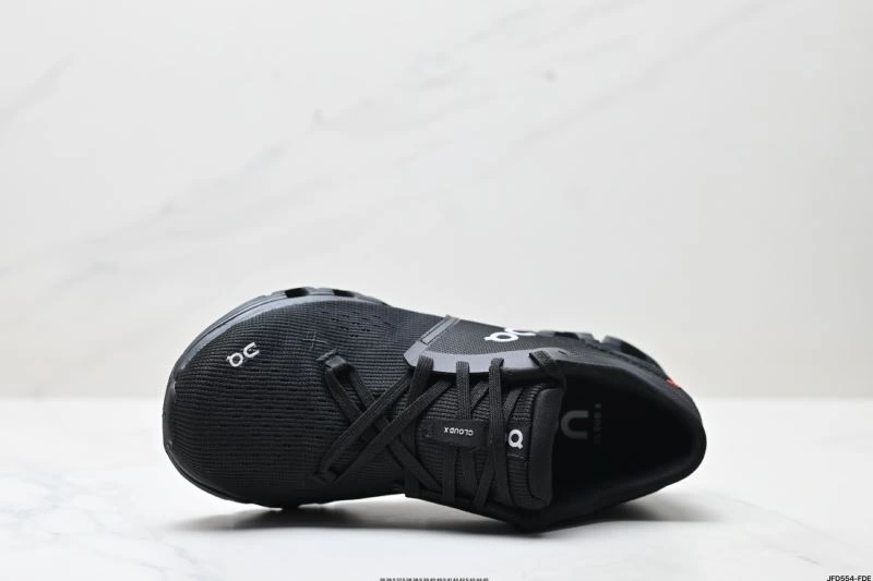 Trendy On Running Shoes 2042