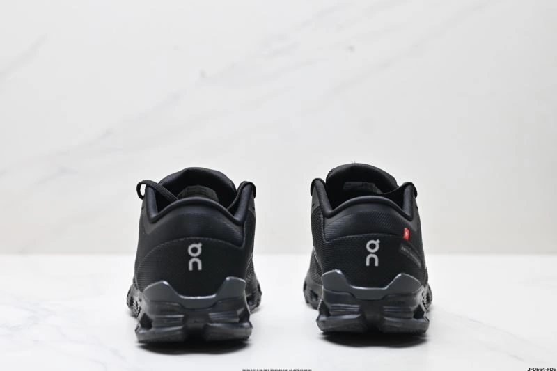 Trendy On Running Shoes 2042