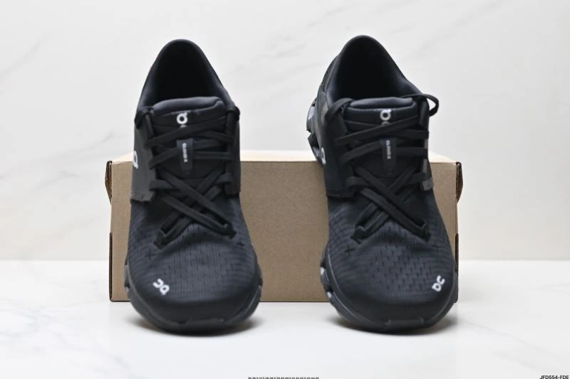 Trendy On Running Shoes 2042