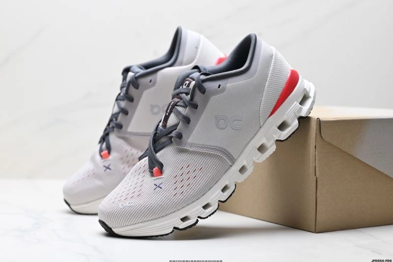 On Running Shoes Sporty 1957