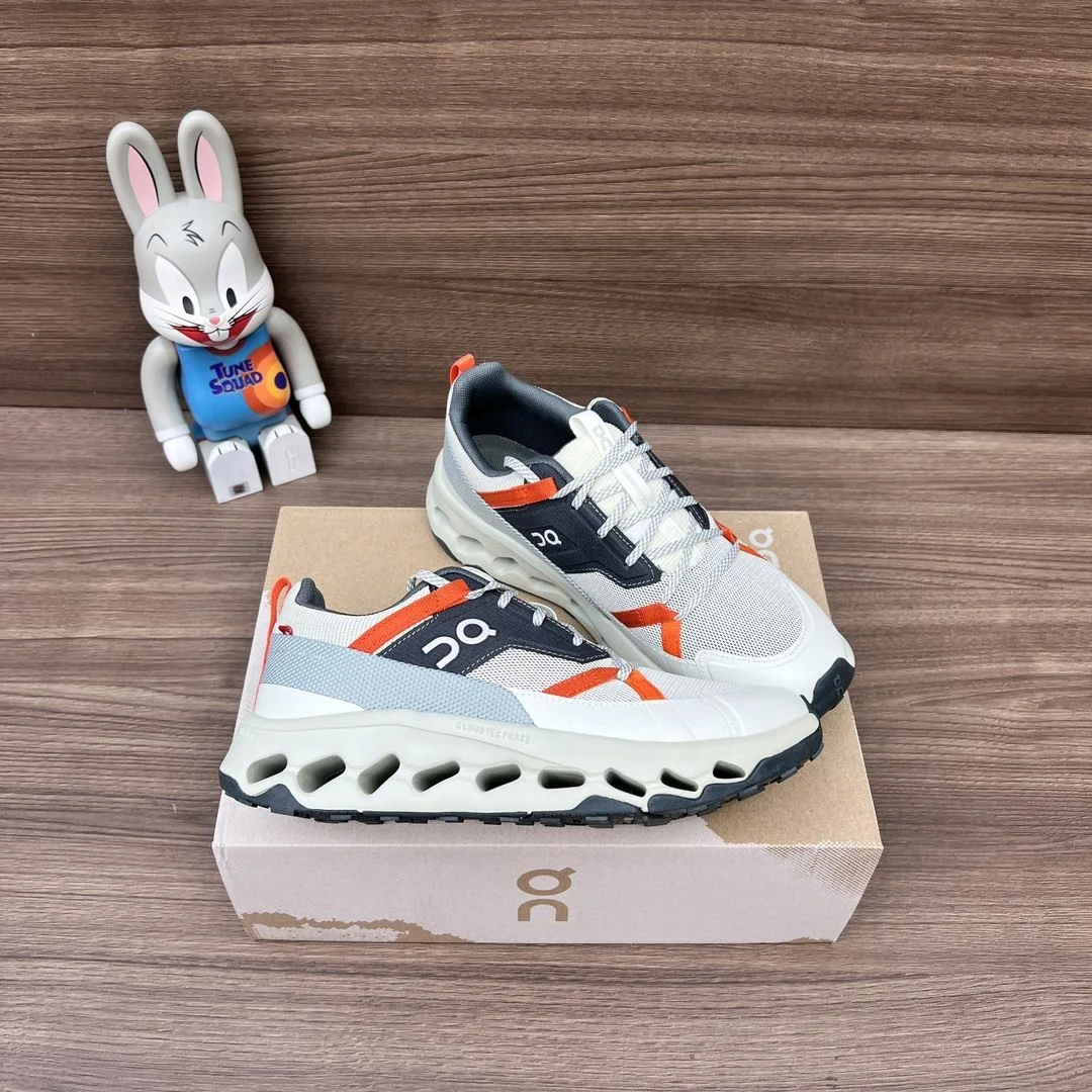 MoistureWicking On Shoes 6001