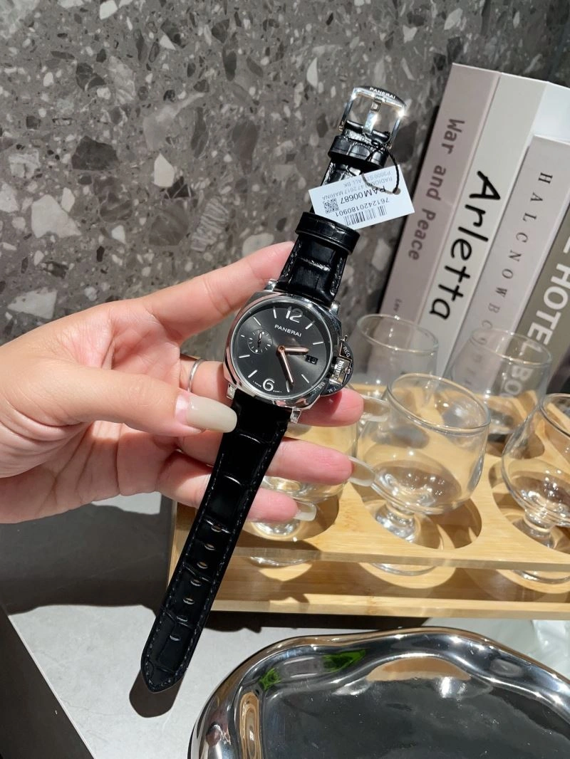 PANERAI Watches Resilient 194203