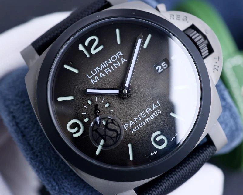 FlexibleFit PANERAI Watches 194067