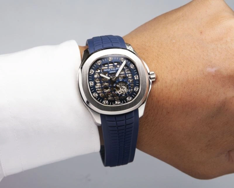 Sophisticated PATEK PHILIPPE Watches 198252