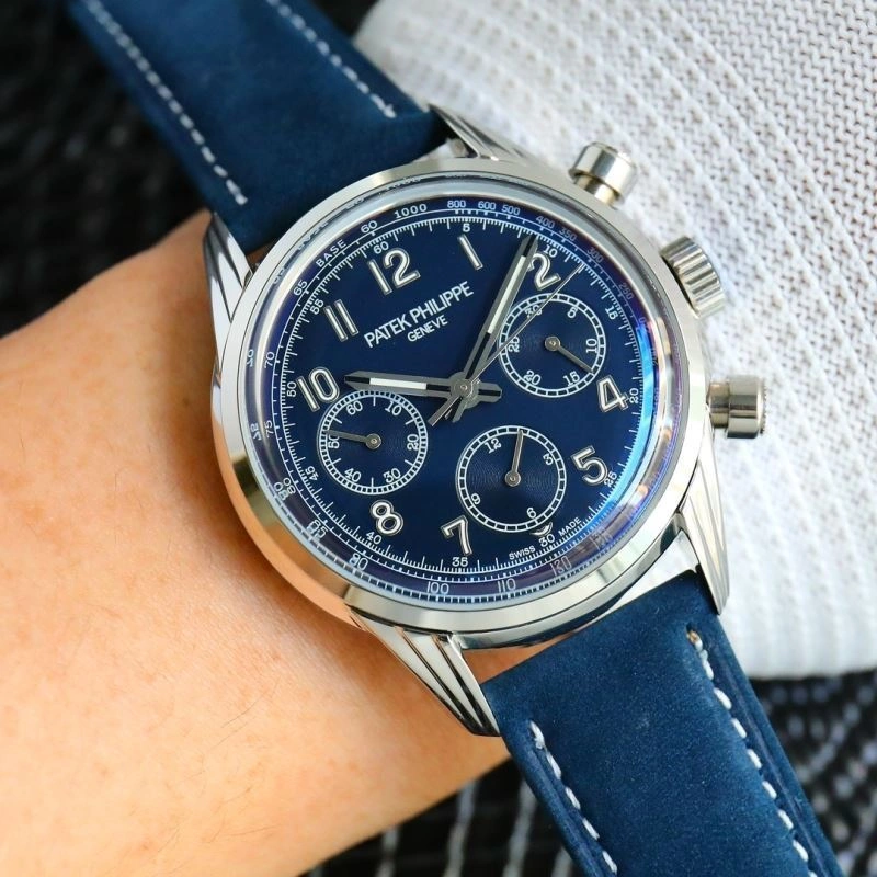 Seasonal PATEK PHILIPPE Watches 198218