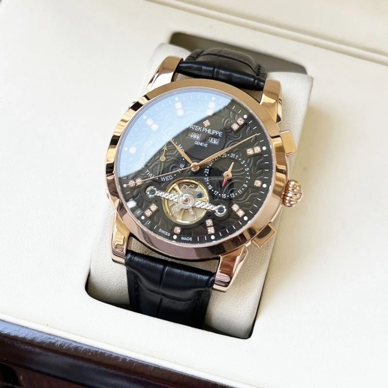 Compact PATEK PHILIPPE Watches 198115