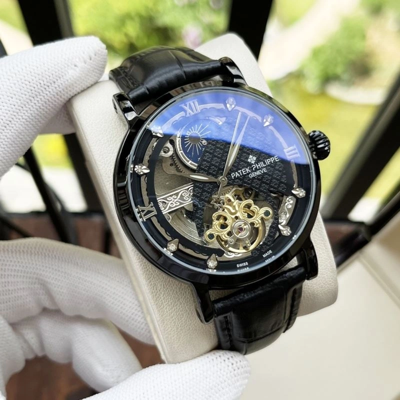 Compact PATEK PHILIPPE Watches 198064