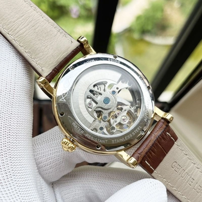 Compact PATEK PHILIPPE Watches 198064