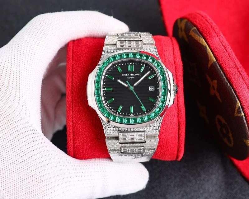 PATEK PHILIPPE Watches Trendsetting 197977
