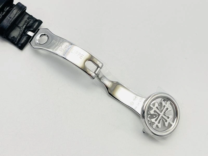 Modern PATEK PHILIPPE Watches 197939