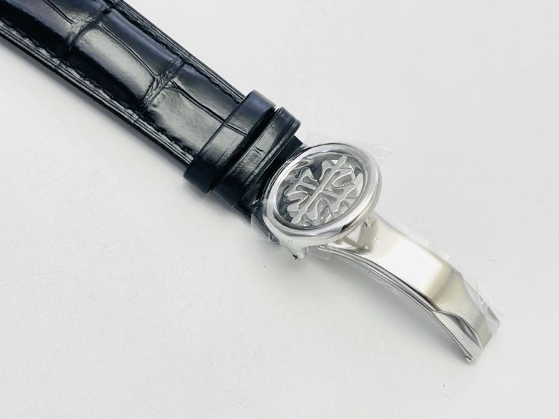 Modern PATEK PHILIPPE Watches 197939