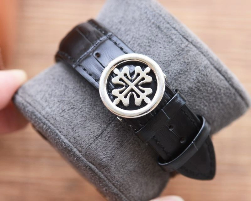 MoistureWicking PATEK PHILIPPE Watches 197937