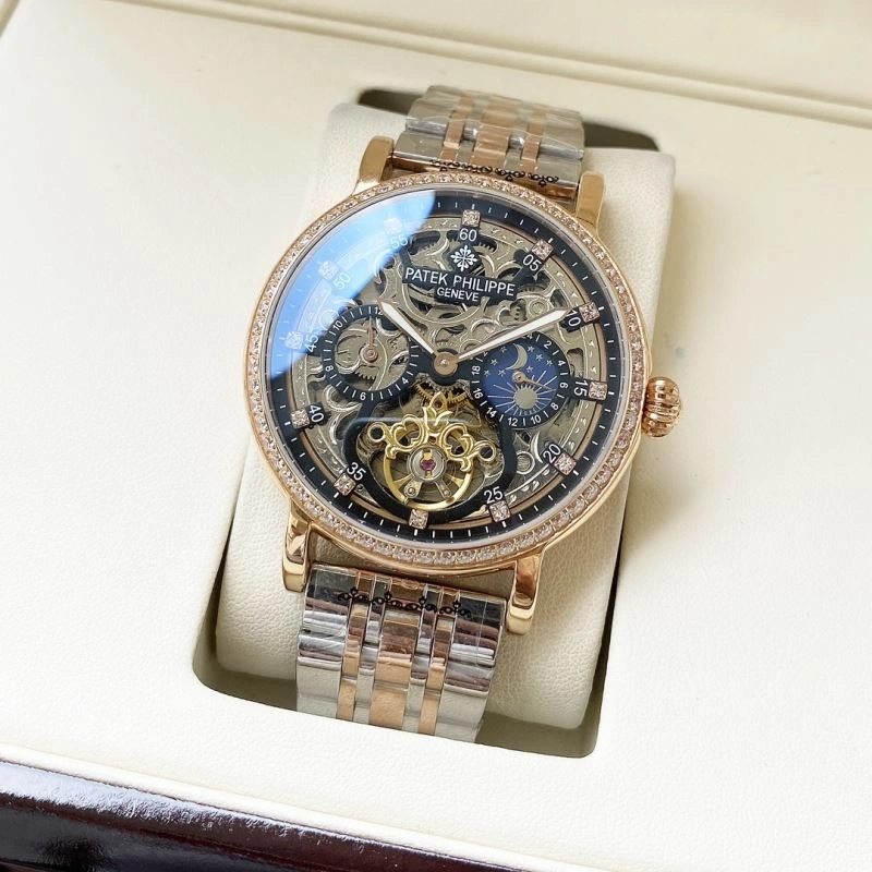 Functional PATEK PHILIPPE Watches 197903